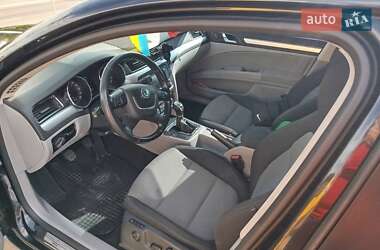 Универсал Skoda Superb 2012 в 