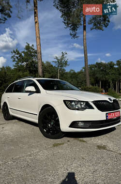 Универсал Skoda Superb 2014 в 