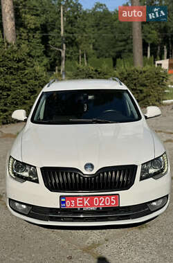 Универсал Skoda Superb 2014 в 