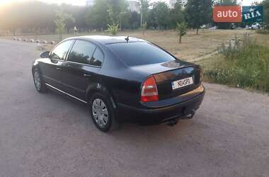 Лифтбек Skoda Superb 2007 в 