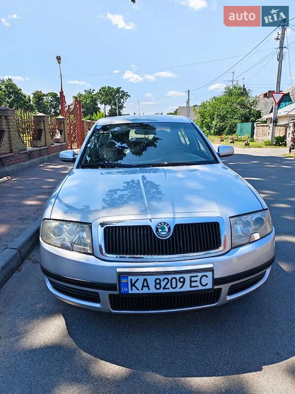 Ліфтбек Skoda Superb 2003 в Калинівці