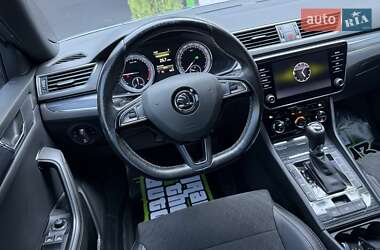 Лифтбек Skoda Superb 2019 в 