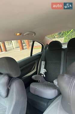 Лифтбек Skoda Superb 2003 в 