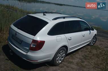 Универсал Skoda Superb 2014 в 