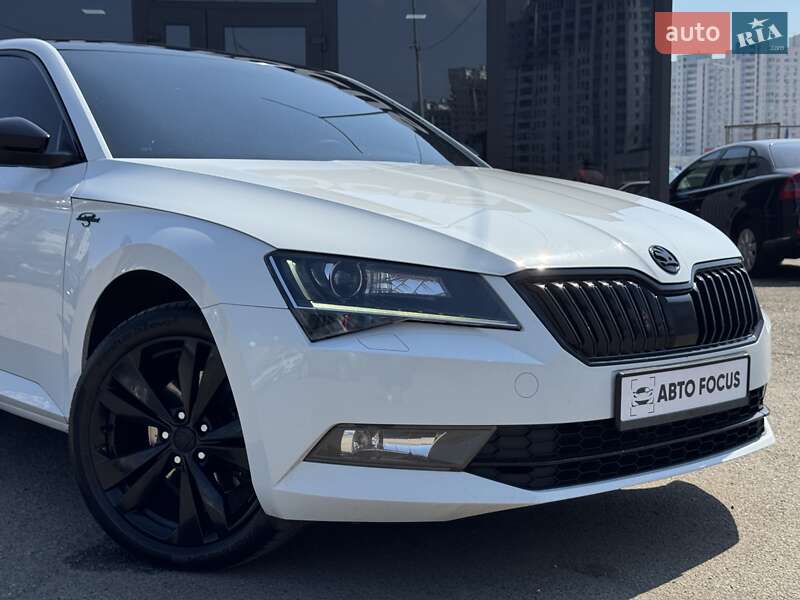 Ліфтбек Skoda Superb 2015 в Києві
