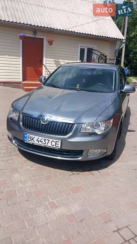 Skoda Superb 2010
