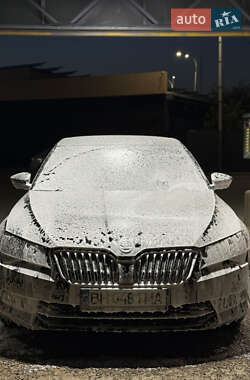 Лифтбек Skoda Superb 2017 в 