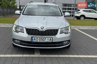 Універсал Skoda Superb 2015 в Мукачевому