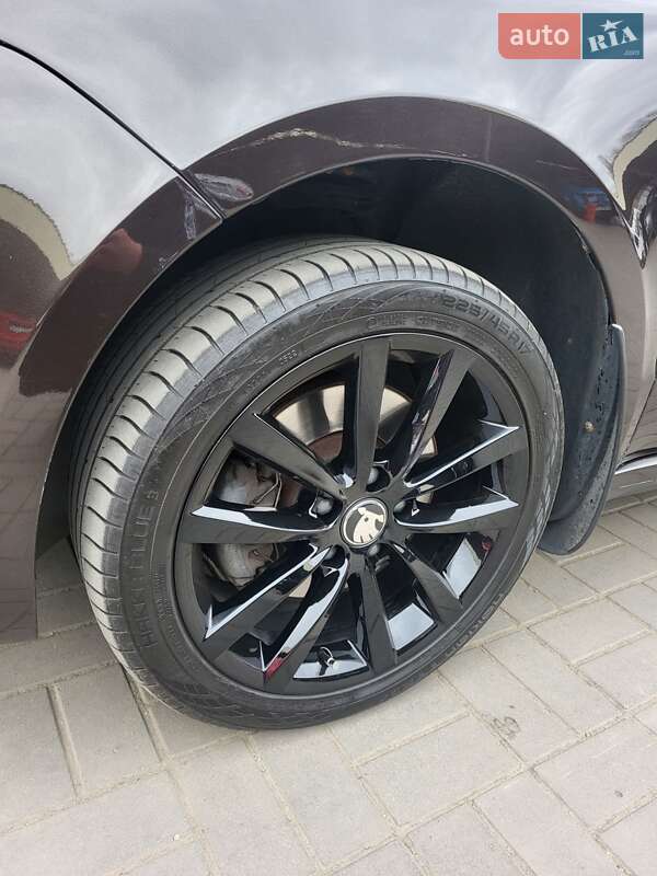 Ліфтбек Skoda Superb 2012 в Запоріжжі фото 10 Ліфтбек Skoda Superb 2012 в Запоріжжі