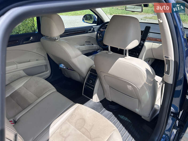 Універсал Skoda Superb 2014 в Львові