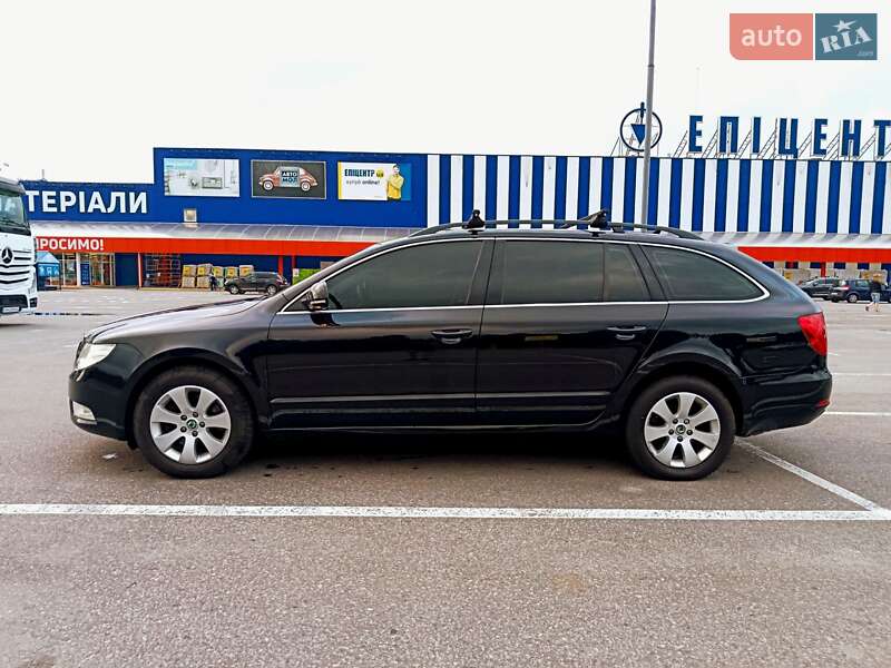 Универсал Skoda Superb 2011 в Хмельницком