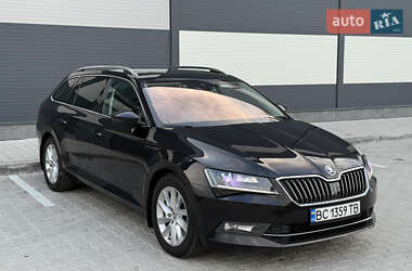 Универсал Skoda Superb 2018 в 