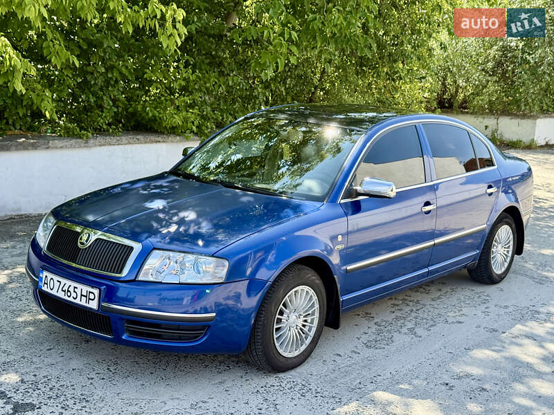 Skoda Superb 2004 Skoda Superb 2004