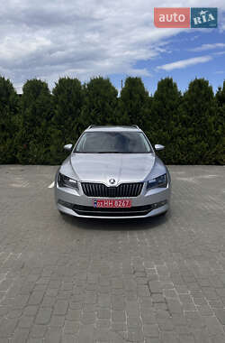Универсал Skoda Superb 2018 в 