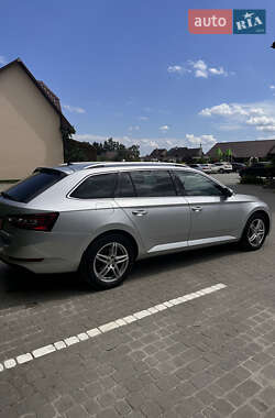 Универсал Skoda Superb 2018 в 