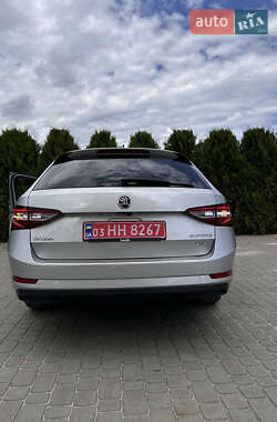 Универсал Skoda Superb 2018 в 