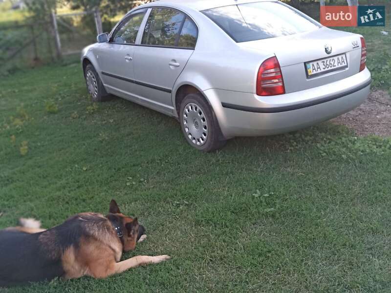Лифтбек Skoda Superb 2006 в Киеве фото 2 Лифтбек Skoda Superb 2006 в Киеве