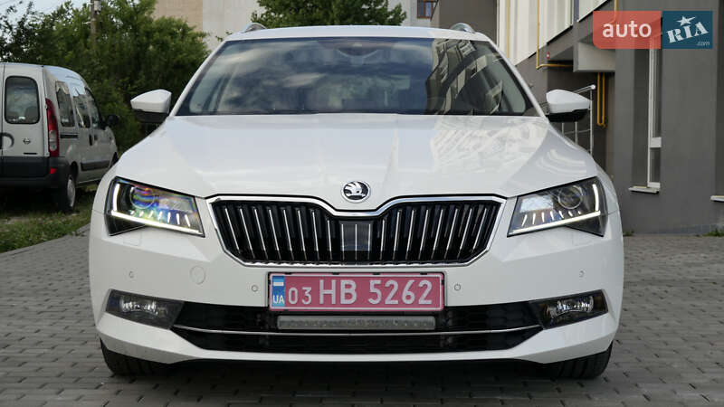 Универсал Skoda Superb 2019 в Львове