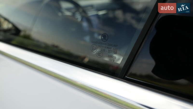 Универсал Skoda Superb 2019 в Львове