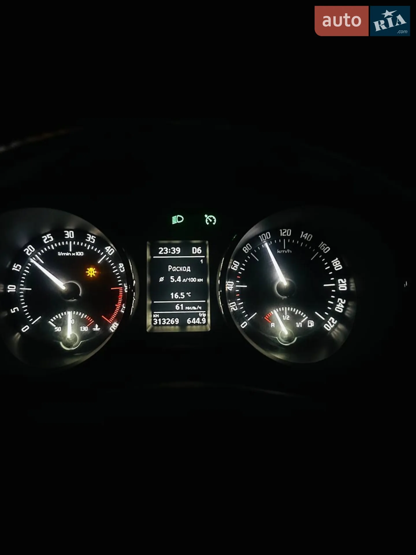 2012 Skoda Superb - мініатюра 7