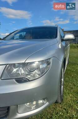 Универсал Skoda Superb 2010 в 