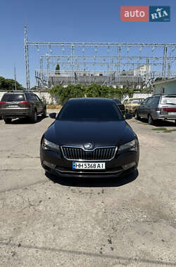Лифтбек Skoda Superb 2017 в Одессе