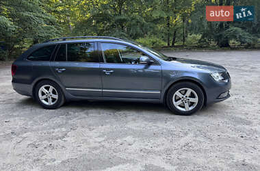 Универсал Skoda Superb 2013 в 