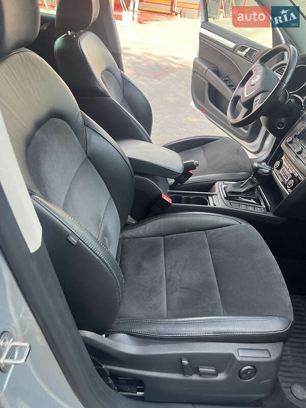 Универсал Skoda Superb 2013 в Радивилове