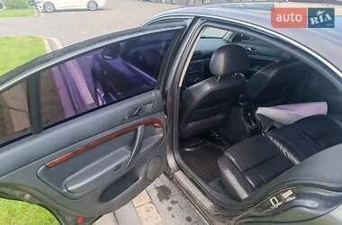 Лифтбек Skoda Superb 2004 в 