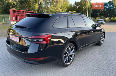 Универсал Skoda Superb 2021 в 