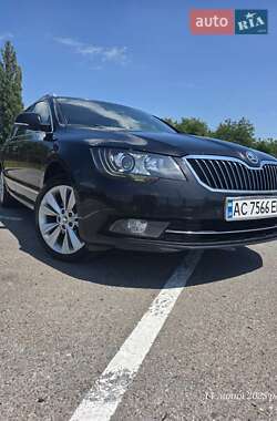 Универсал Skoda Superb 2015 в 