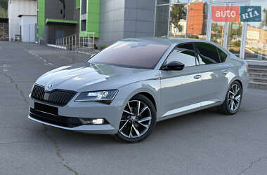 Лифтбек Skoda Superb 2018 в Кривом Роге