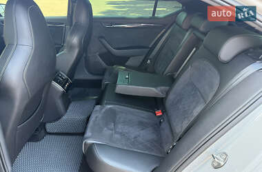 Лифтбек Skoda Superb 2018 в 