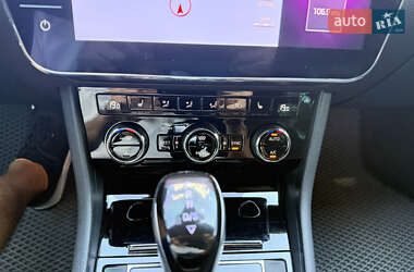 Лифтбек Skoda Superb 2018 в 