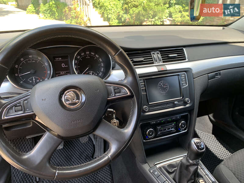 Лифтбек Skoda Superb 2013 в Харькове