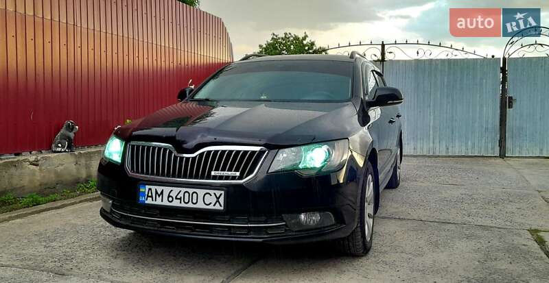 Универсал Skoda Superb 2013 в 