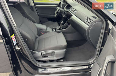 Лифтбек Skoda Superb 2019 в 