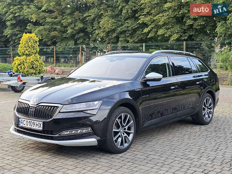 Универсал Skoda Superb 2020 в 