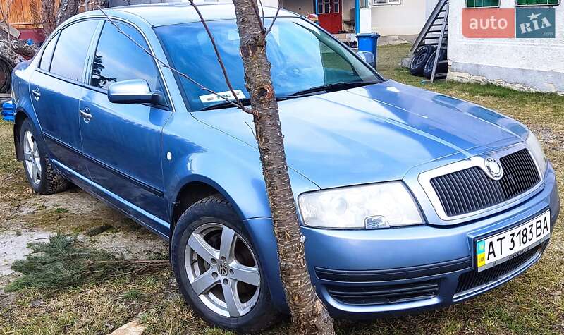 Лифтбек Skoda Superb 2005 в Коломые
