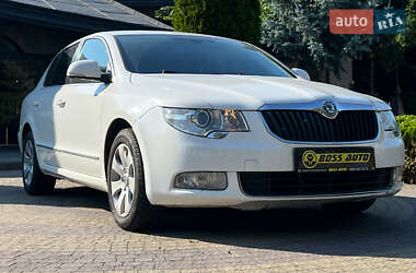 Ліфтбек Skoda Superb 2012 в Львові