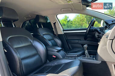 Лифтбек Skoda Superb 2012 в 