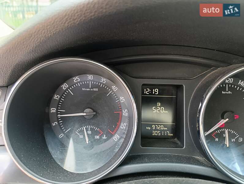 Универсал Skoda Superb 2010 в Киеве фото 5 Универсал Skoda Superb 2010 в Киеве