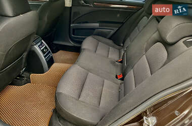 Лифтбек Skoda Superb 2012 в 