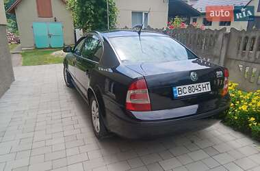 Лифтбек Skoda Superb 2008 в 