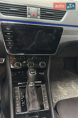 Универсал Skoda Superb 2018 в 