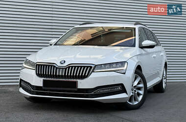 Універсал Skoda Superb 2021 в Рівному