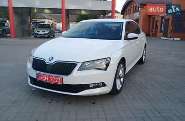 Универсал Skoda Superb 2016 в 