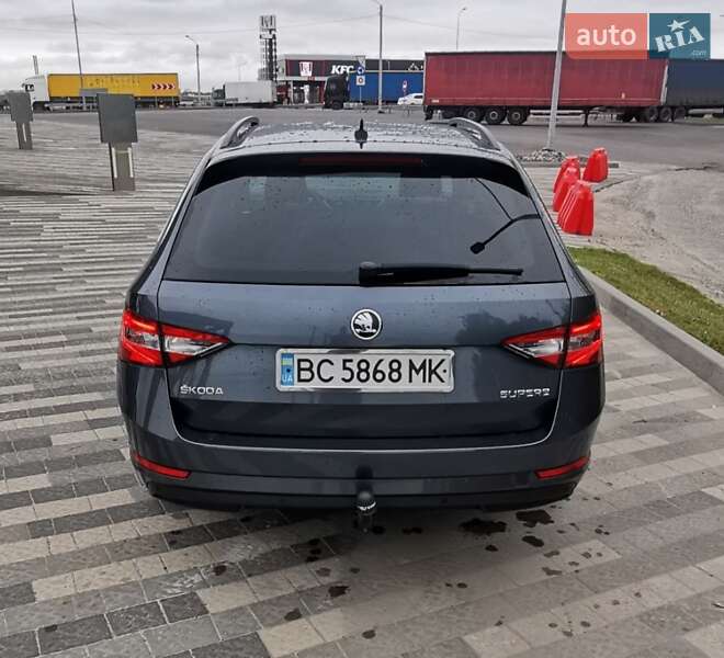 Универсал Skoda Superb 2016 в Львове