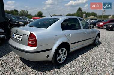 Лифтбек Skoda Superb 2006 в 
