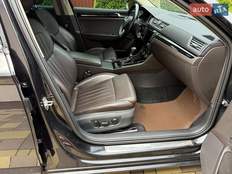 Універсал Skoda Superb 2016 в Луцьку